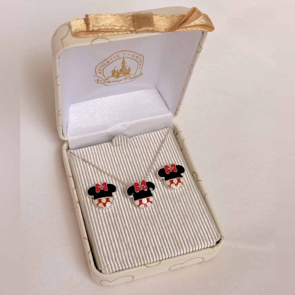 Disney Minnie Mouse Jewelry Set- Earrings & Necklace